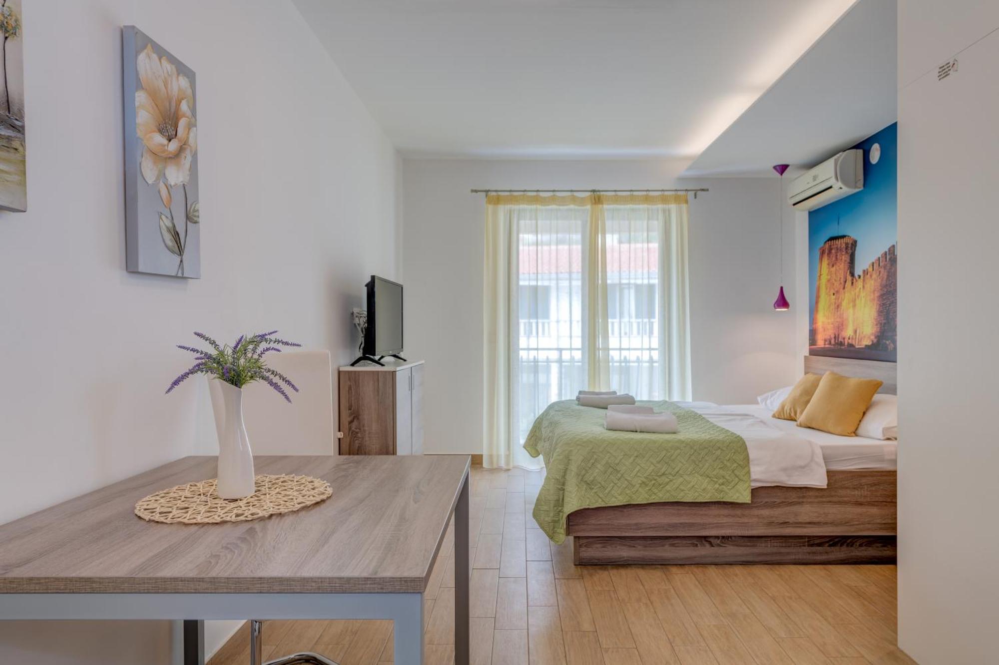 Apartments G Trogir Quarto foto