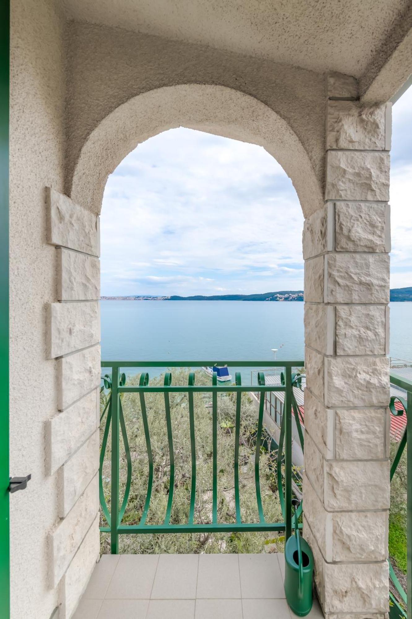 Apartments G Trogir Quarto foto